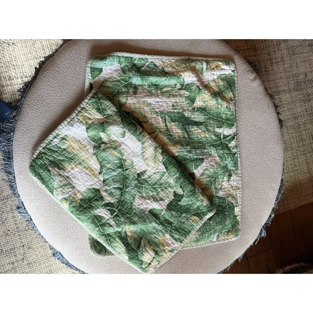 TOMMY BAHAMA TROPICAL FLORAL PALMS Green /White SET OF 2 PILLOW SHAMS Standard